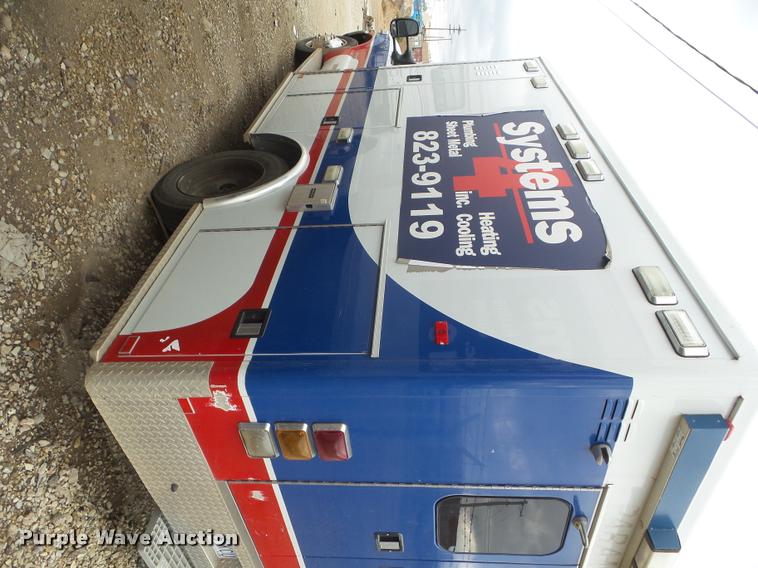 image for item DA5099 2004 Ford F450 Super Duty ambulance