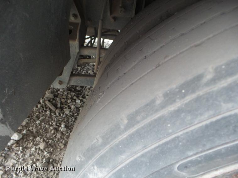 image for item DA5101 2006 Ford F450 Super Duty ambulance