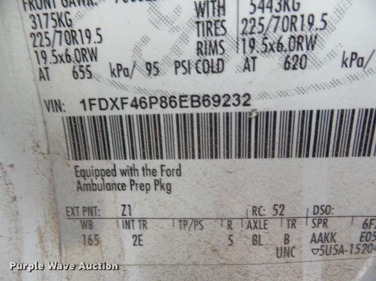 image for item DA5101 2006 Ford F450 Super Duty ambulance