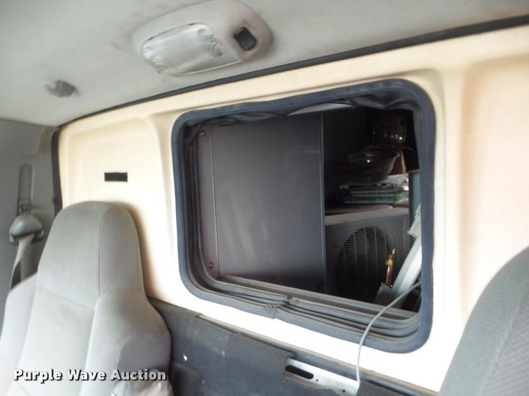 image for item DA5102 2007 Ford F450 Super Duty ambulance