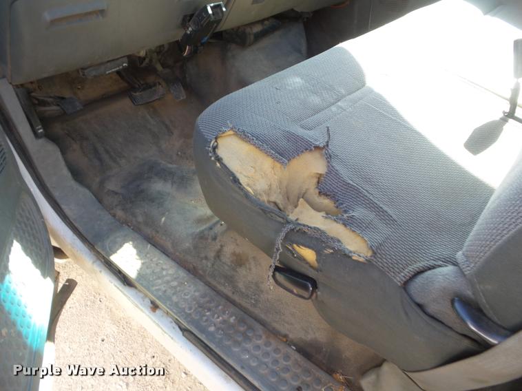 image for item DA5108 2005 Ford F250 Super Duty pickup truck