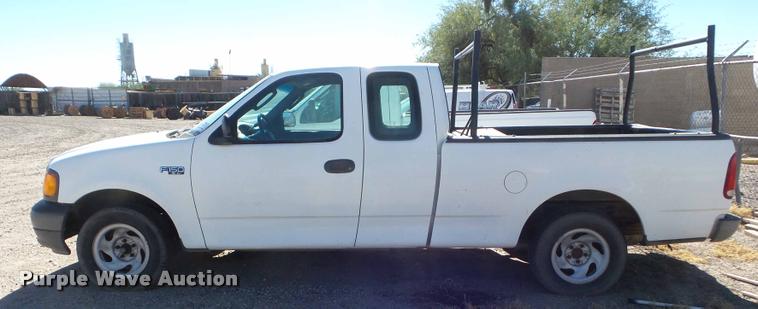 image for item DA5109 2004 Ford F150 SuperCab pickup truck