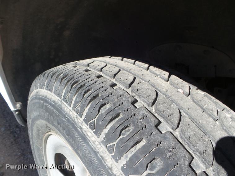 image for item DA5109 2004 Ford F150 SuperCab pickup truck