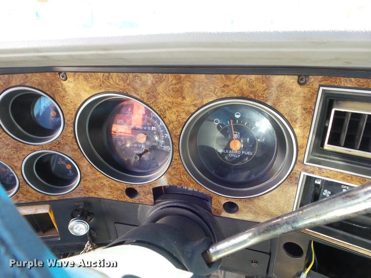 image for item DA5148 1987 Chevrolet R10 pickup truck