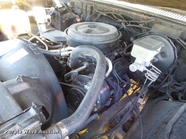 image for item DA5148 1987 Chevrolet R10 pickup truck