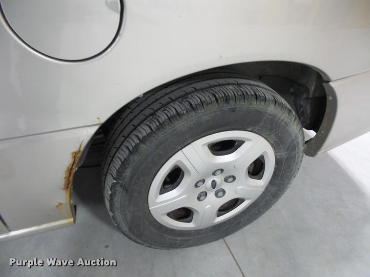 image for item DA5750 2005 Ford Freestar van