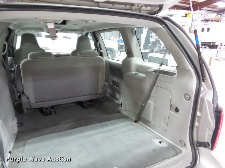 image for item DA5750 2005 Ford Freestar van