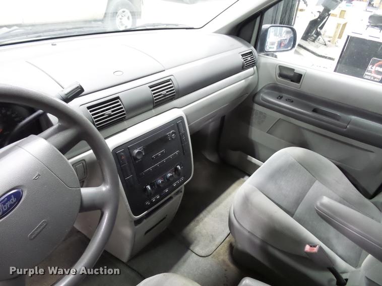 image for item DA5750 2005 Ford Freestar van