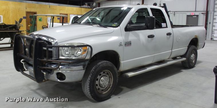 image for item DA5751 2007 Dodge Ram 2500 Quad Cab pickup truck