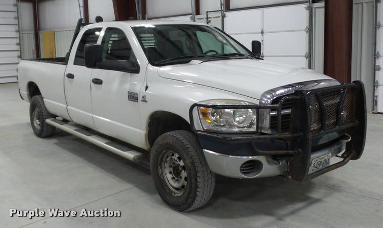 image for item DA5751 2007 Dodge Ram 2500 Quad Cab pickup truck