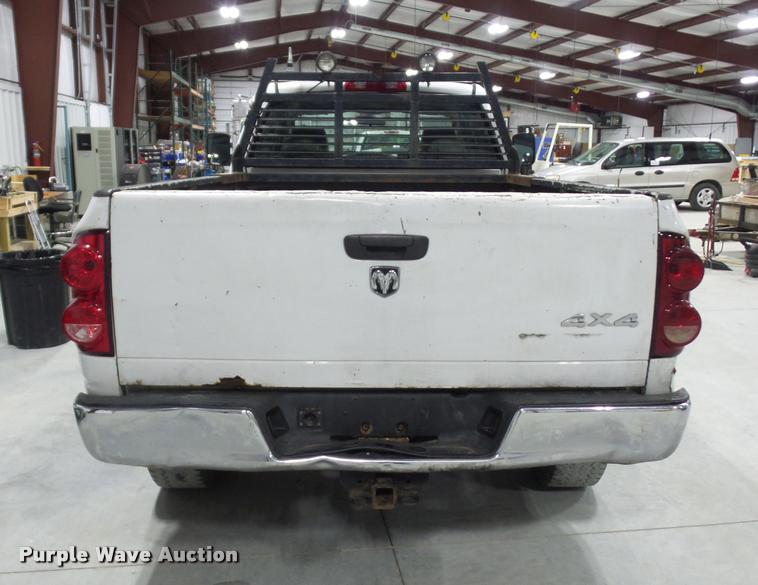 image for item DA5751 2007 Dodge Ram 2500 Quad Cab pickup truck