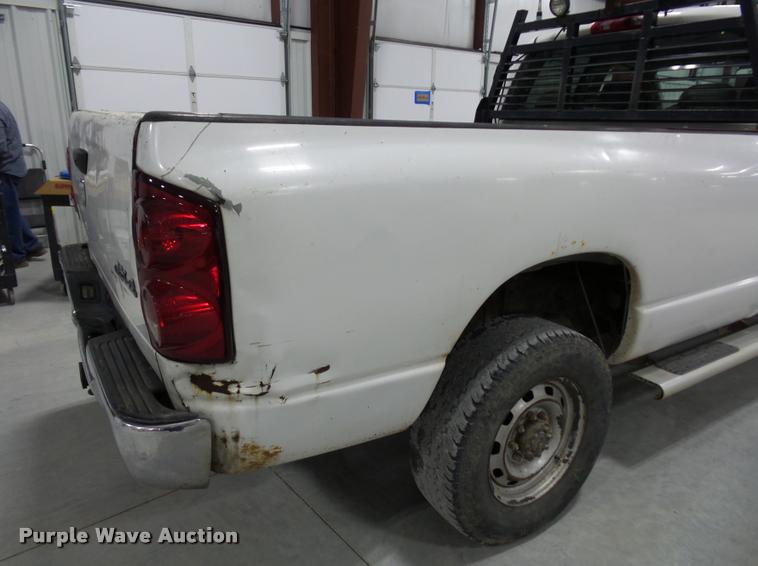 image for item DA5751 2007 Dodge Ram 2500 Quad Cab pickup truck