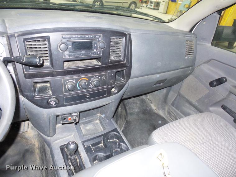 image for item DA5751 2007 Dodge Ram 2500 Quad Cab pickup truck