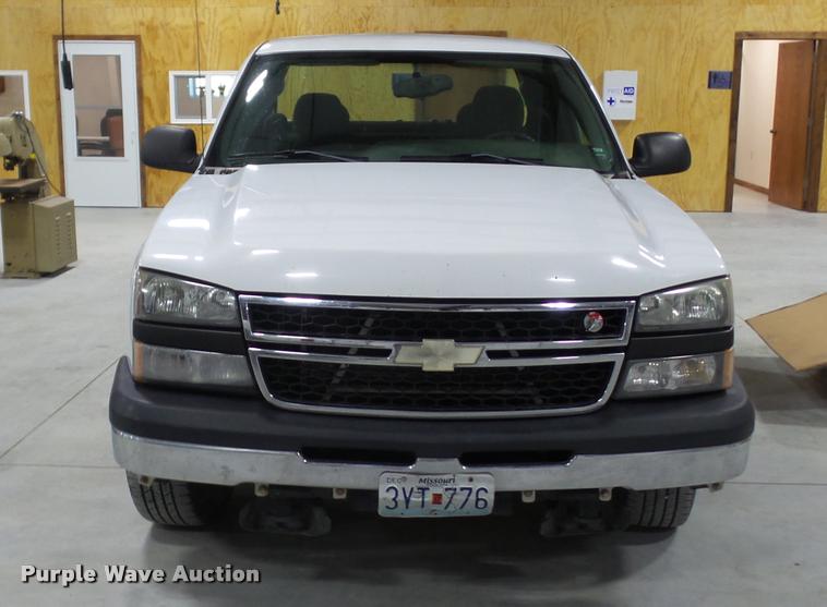 image for item DA5752 2007 Chevrolet Silverado 1500 Ext. Cab pickup truck