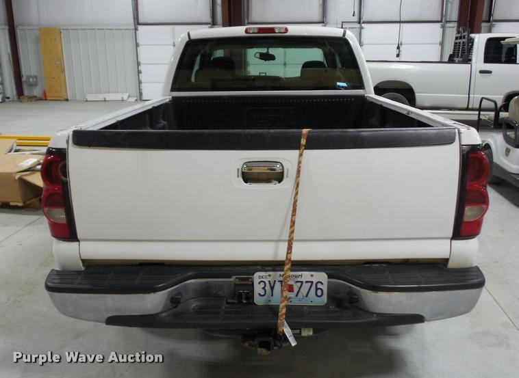 image for item DA5752 2007 Chevrolet Silverado 1500 Ext. Cab pickup truck