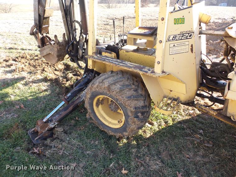 image for item DA5785 New Holland LB620 articulated backhoe