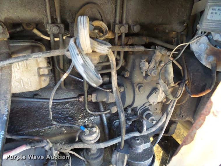 image for item DA5785 New Holland LB620 articulated backhoe