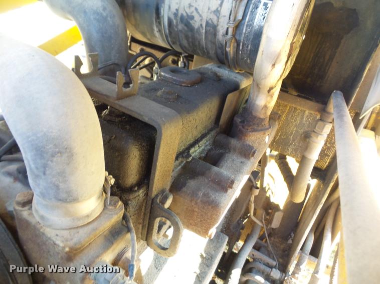 image for item DA5785 New Holland LB620 articulated backhoe