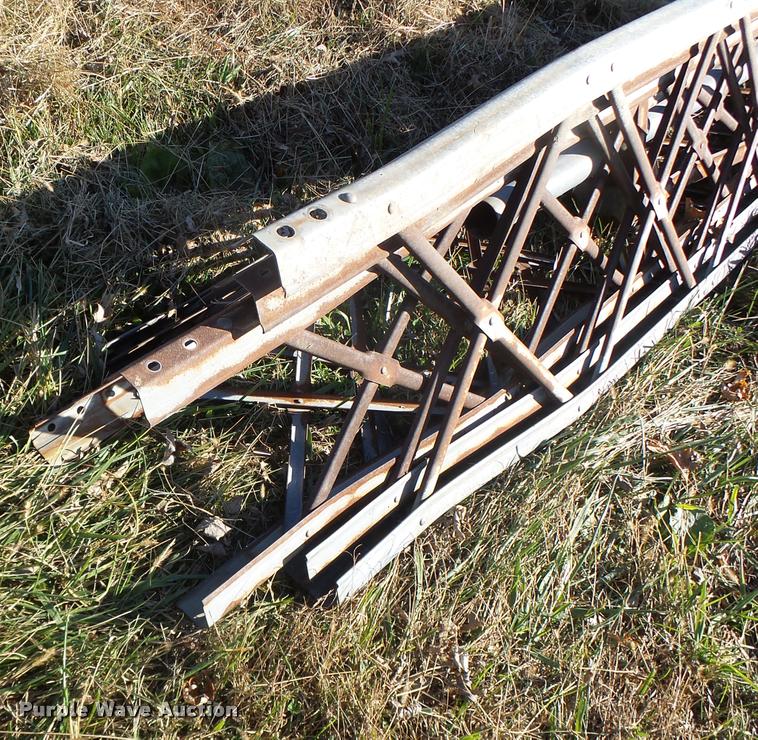 image for item DA9279 Metal tower