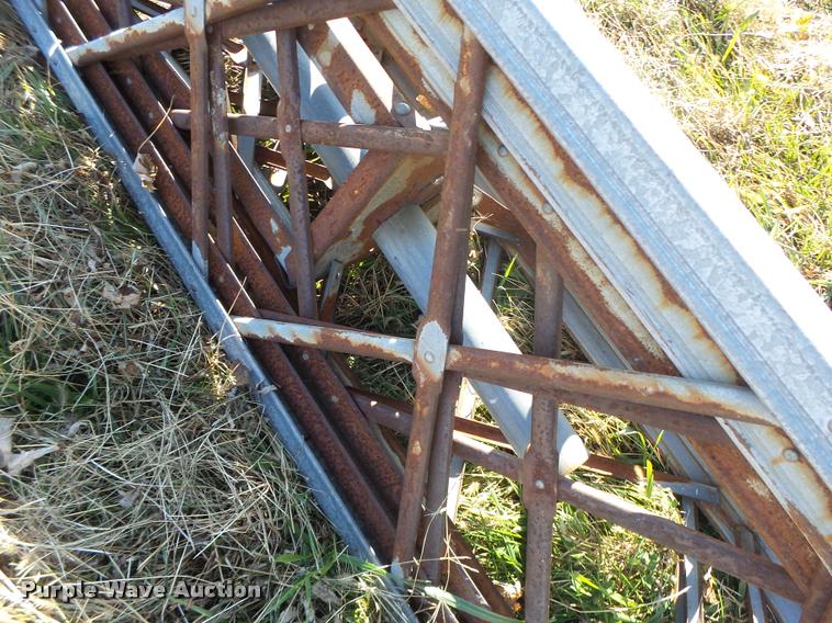 image for item DA9279 Metal tower