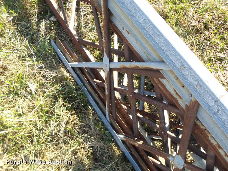 image for item DA9279 Metal tower