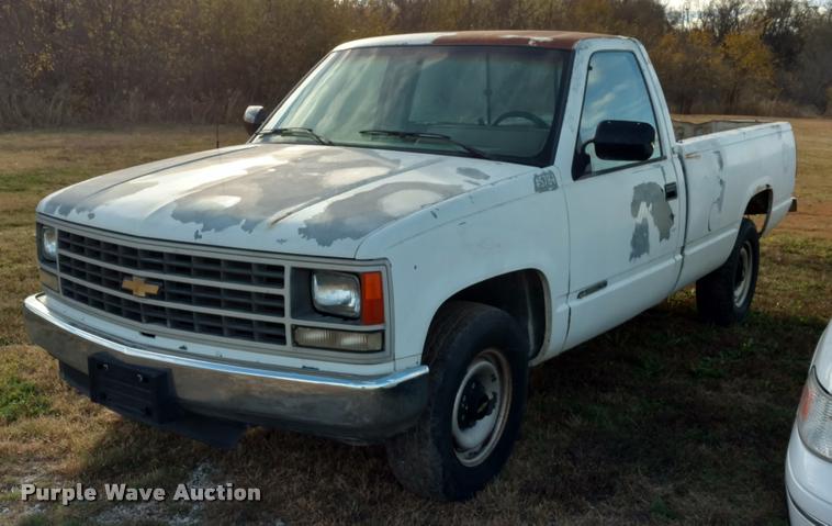 image for item DB0750 1991 Chevrolet Cheyenne 2500 pickup truck