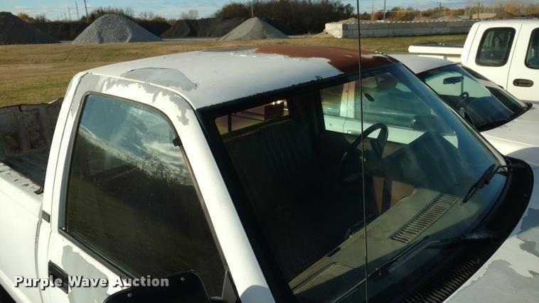 image for item DB0750 1991 Chevrolet Cheyenne 2500 pickup truck