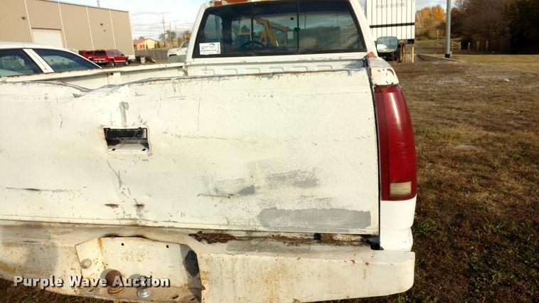 image for item DB0750 1991 Chevrolet Cheyenne 2500 pickup truck