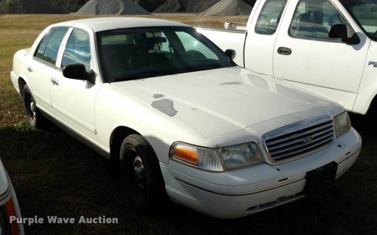 image for item DB0751 1998 Ford Crown Victoria Police Interceptor