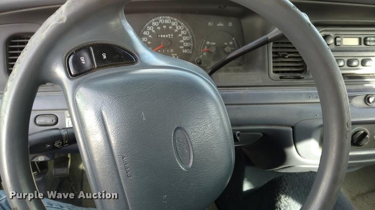 image for item DB0751 1998 Ford Crown Victoria Police Interceptor