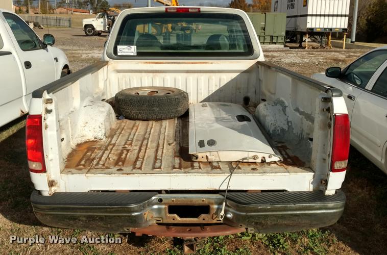 image for item DB0752 1997 Ford F150 SuperCab pickup truck