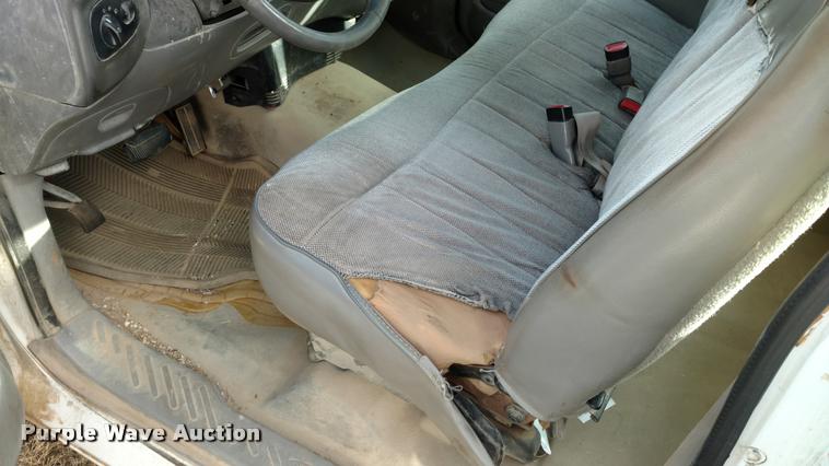 image for item DB0752 1997 Ford F150 SuperCab pickup truck