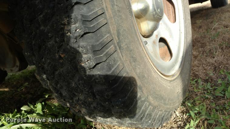 image for item DB0752 1997 Ford F150 SuperCab pickup truck