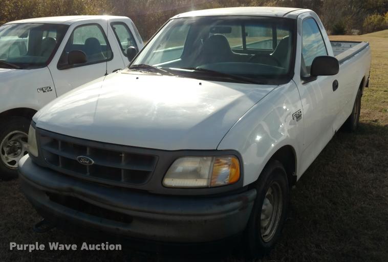 image for item DB0753 1998 Ford F150 pickup truck
