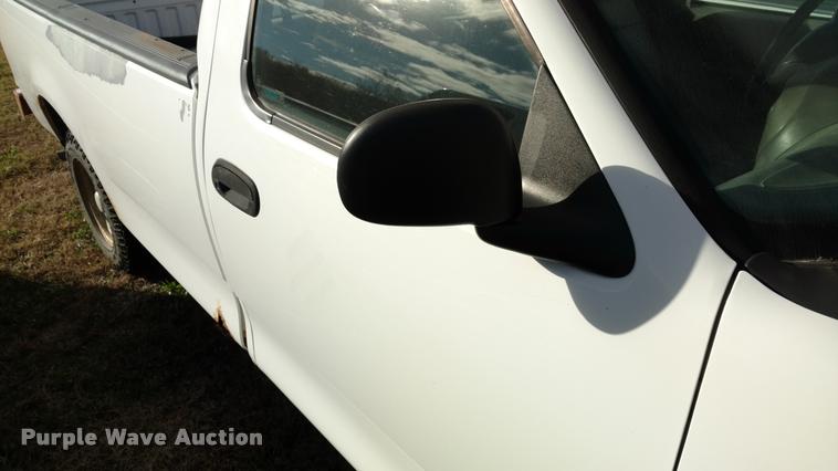 image for item DB0753 1998 Ford F150 pickup truck