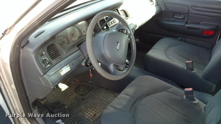 image for item DB0754 2002 Ford Crown Victoria Police Interceptor