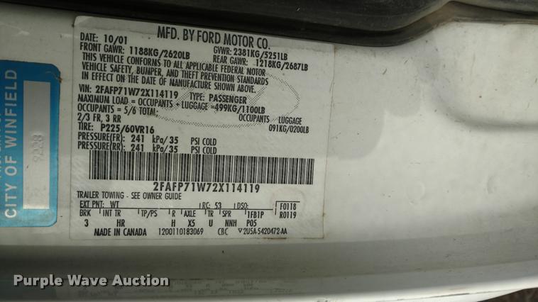 image for item DB0754 2002 Ford Crown Victoria Police Interceptor