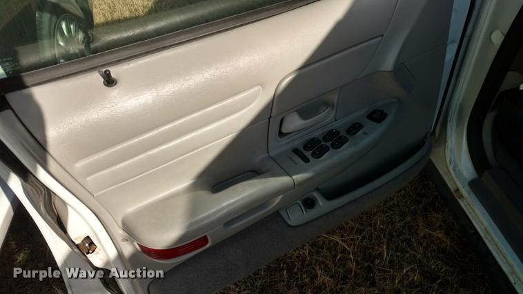 image for item DB0755 2000 Ford Crown Victoria Police Interceptor