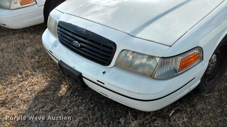 image for item DB0755 2000 Ford Crown Victoria Police Interceptor