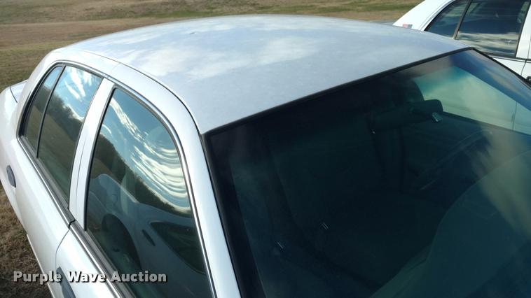 image for item DB0755 2000 Ford Crown Victoria Police Interceptor