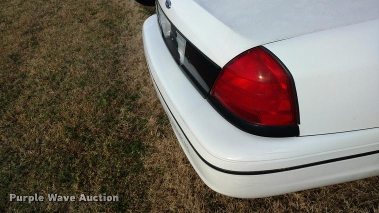 image for item DB0755 2000 Ford Crown Victoria Police Interceptor