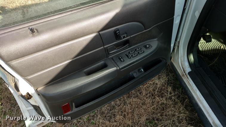 image for item DB0756 2004 Ford Crown Victoria Police Interceptor