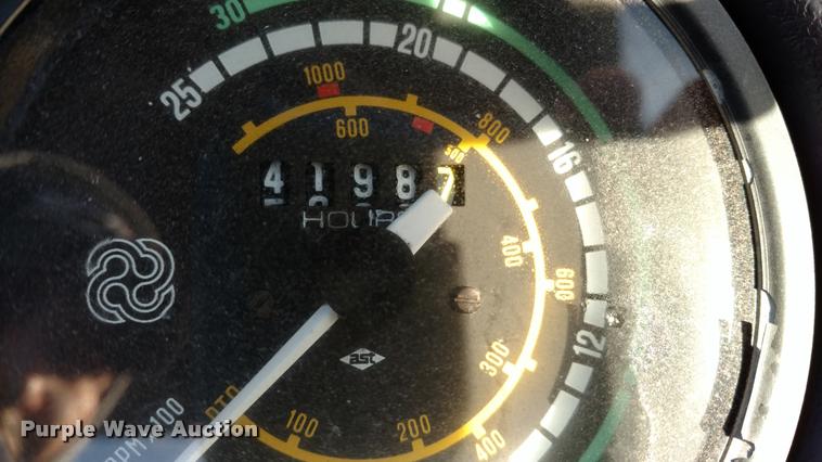 image for item DB0758 1994 AGCO Allis 4660 tractor