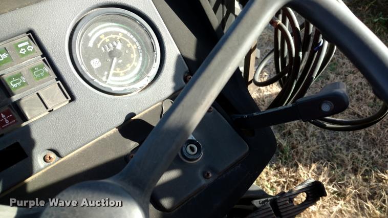 image for item DB0758 1994 AGCO Allis 4660 tractor