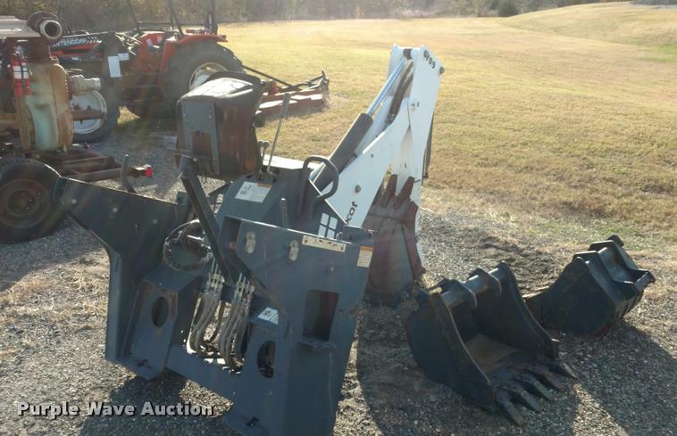 image for item DB0760 Bobcat 709 backhoe attachment