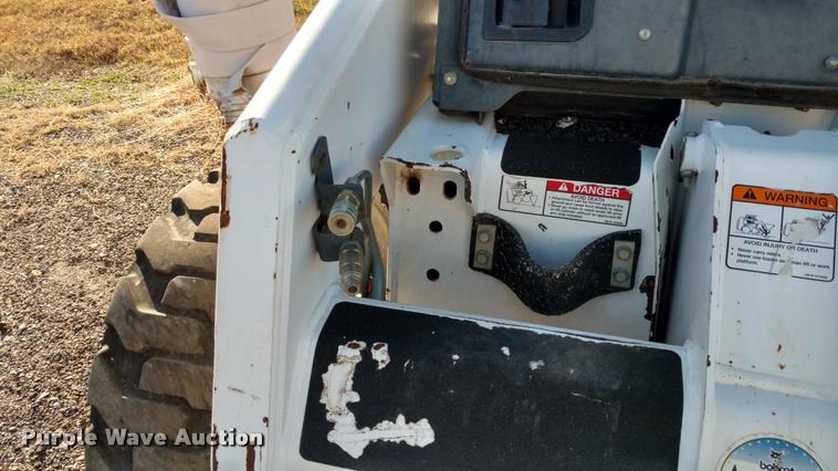 image for item DB0762 1998 Bobcat 863 skid steer