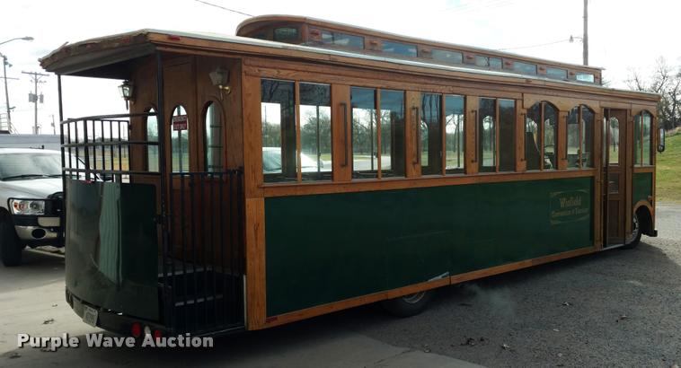 image for item DB0763 1981 GMC trolley