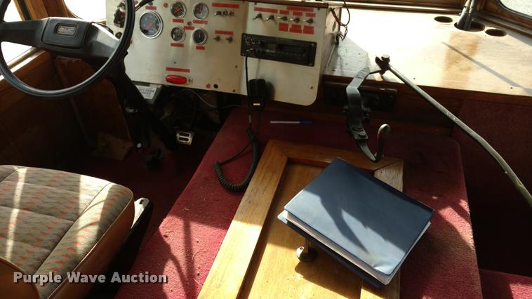 image for item DB0763 1981 GMC trolley