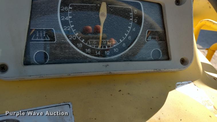 image for item DB0767 Ford 3400 tractor