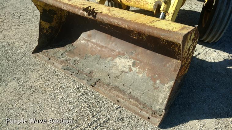 image for item DB0767 Ford 3400 tractor